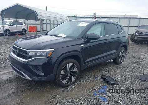 2024 Volkswagen Taos 1.5T Se z USA, uszkodzony, nr VIN 3VVUX7B25RM037822